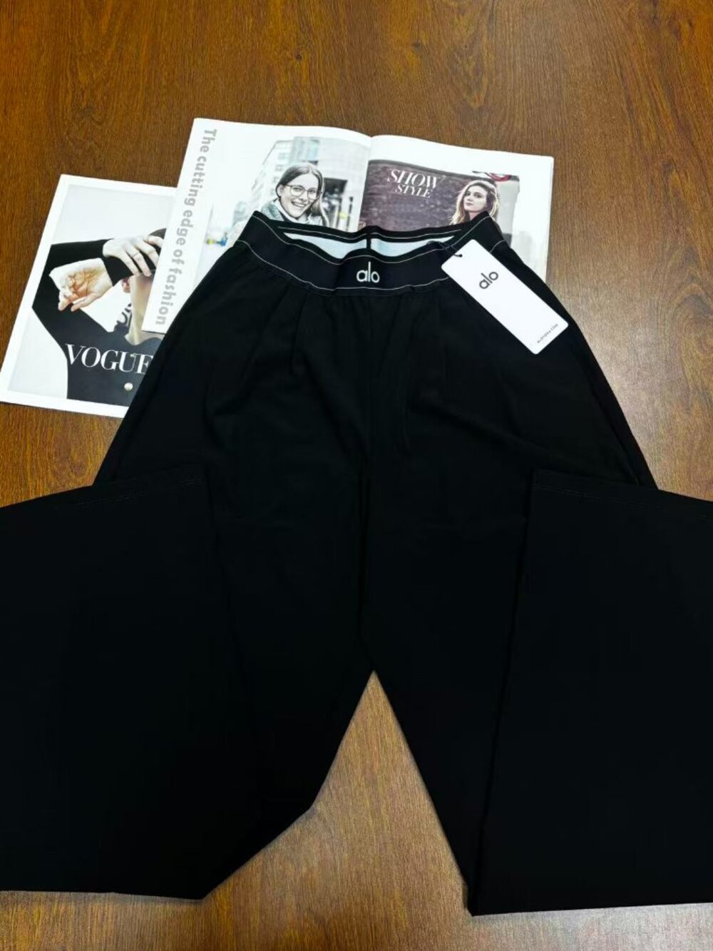 Alo Yoga (Regular) Black Suit Trousers, Loose Fit, Classic and Versatile 🖤👖